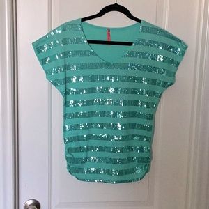 Turquoises Sequins Top/Pullover size S